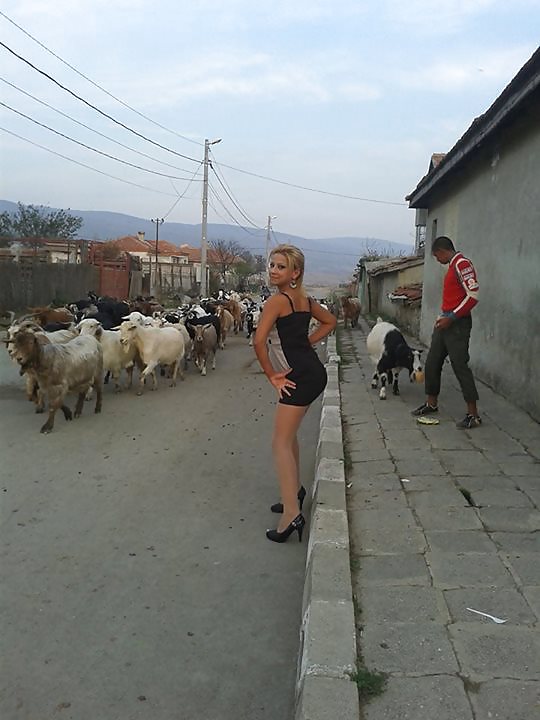 Bulgarian women: Ani #26112904