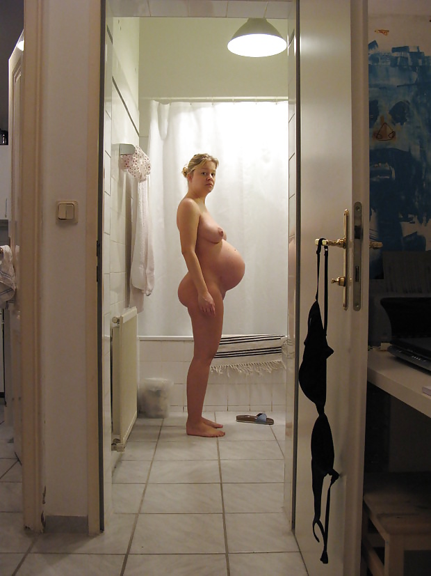 Pregnant amateur private colection...if you know her #29183424