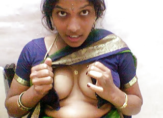 Telugu Married Aunty Shows Her Beautiful Nipple #31484157