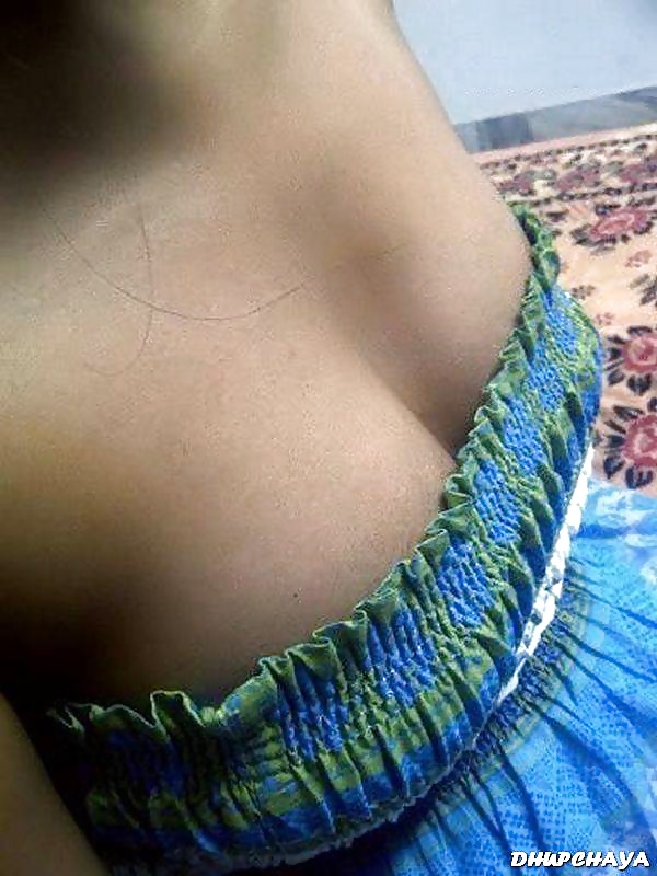 Hot desi bhabhi with hubby playing sex game
 #27314974