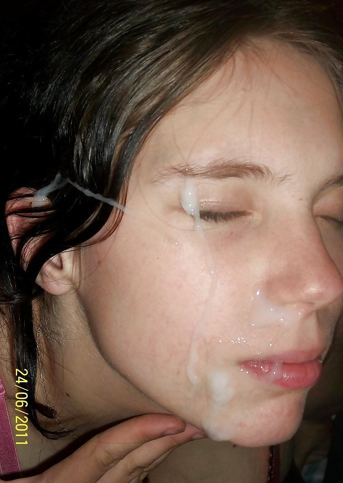 Facials - amateurs cubiertos de semen
 #23211608