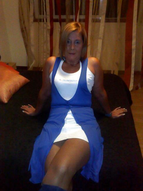 Ex novia 
 #24707338