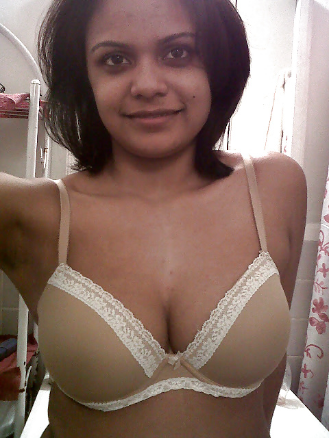 Cute Indian Girl Selfie Naked #39154299