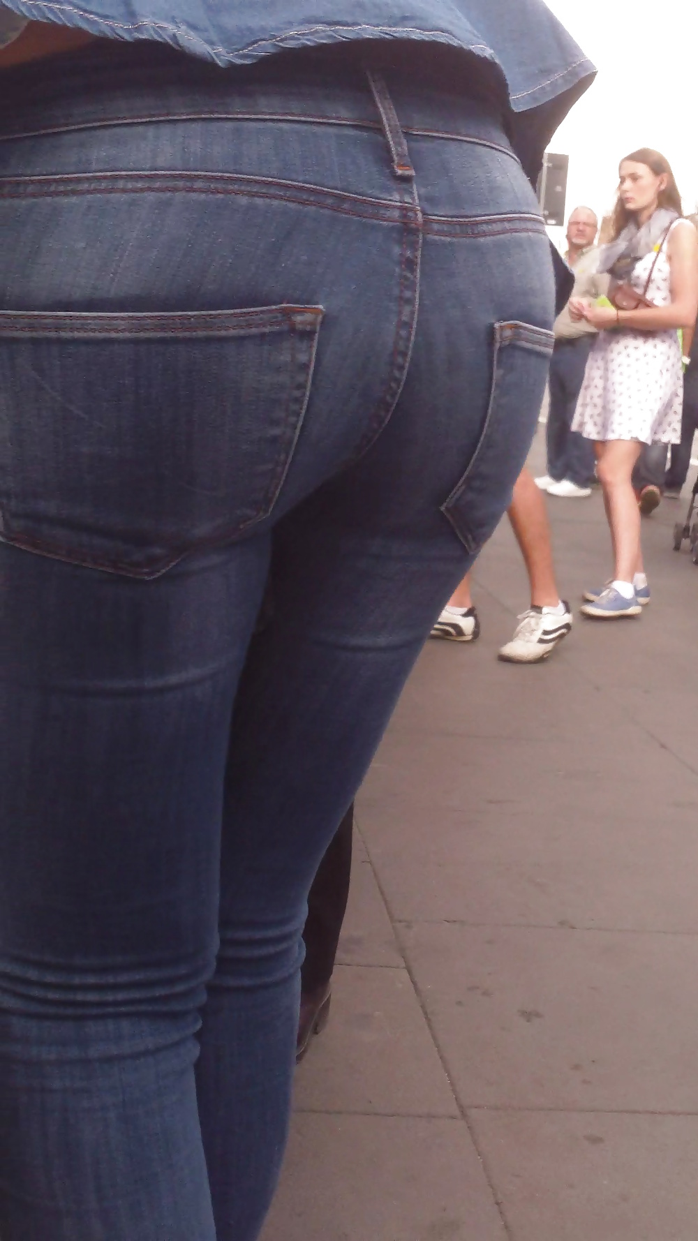 Popular teen girls ass & butt in jeans Part 6 #32010086