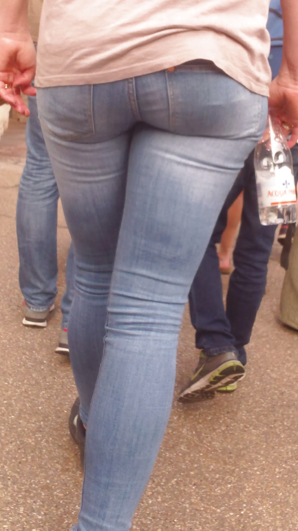 Popular teen girls ass & butt in jeans Part 6 #32010100