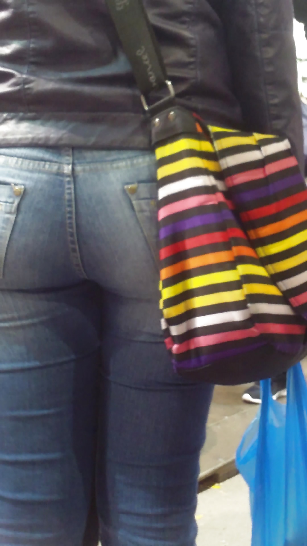 Popular teen girls ass & butt in jeans Part 6 #32010193