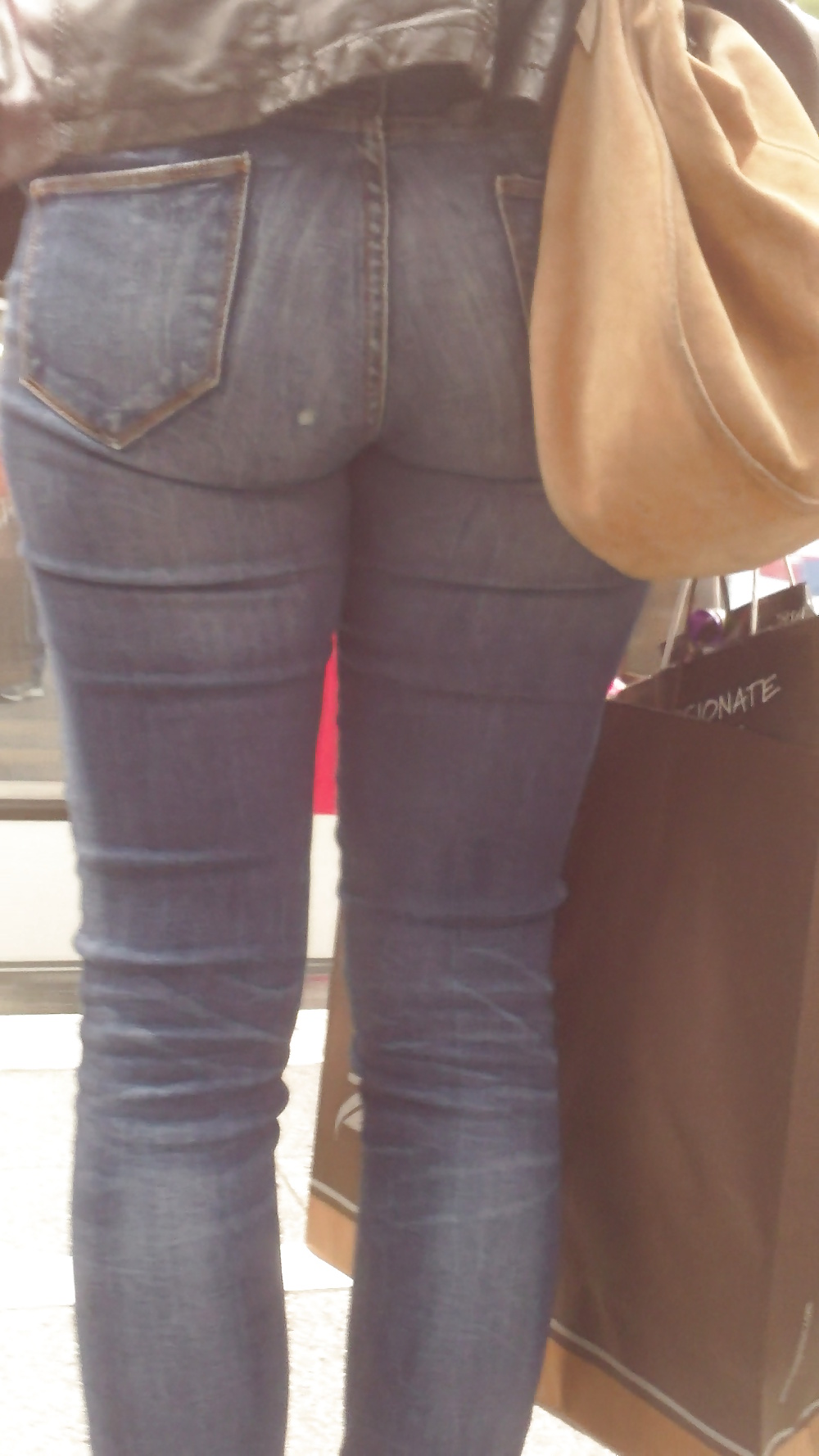 Popular teen girls ass & butt in jeans Part 6 #32010329