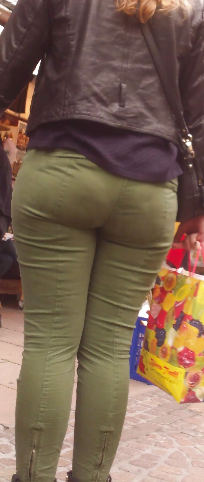 Popular teen girls ass & butt in jeans Part 6 #32010372