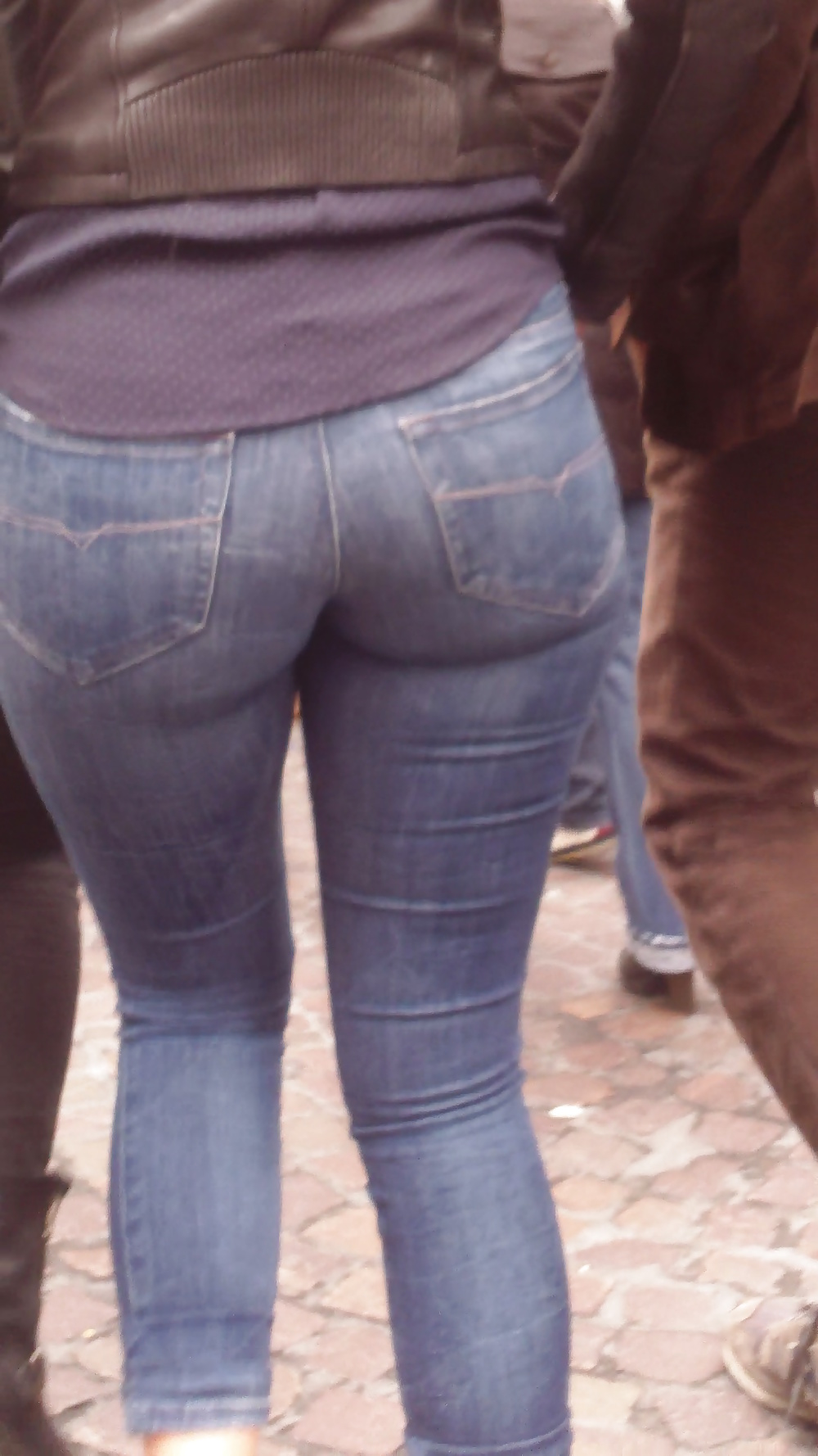 Popular teen girls ass & butt in jeans Part 6 #32010431