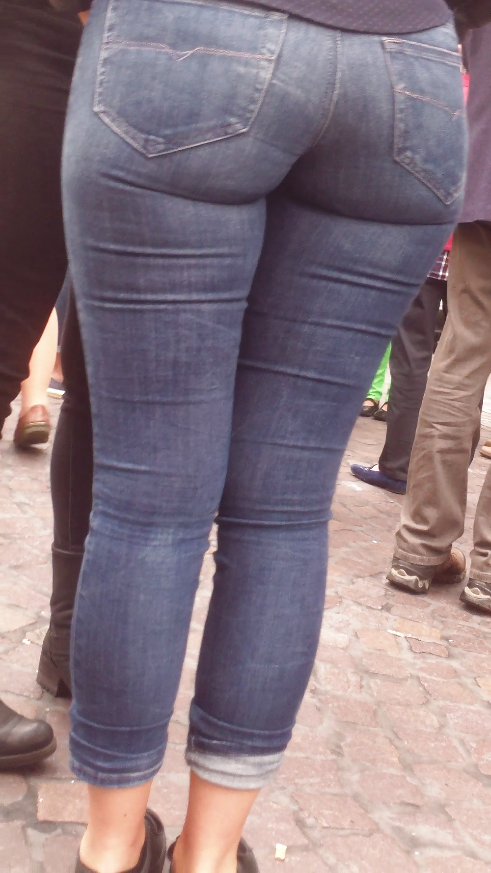 Popular teen girls ass & butt in jeans Part 6 #32010445