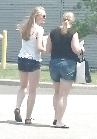 Girls #one
 #27390550