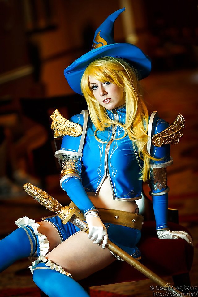 Lux - Cosplay #35527313
