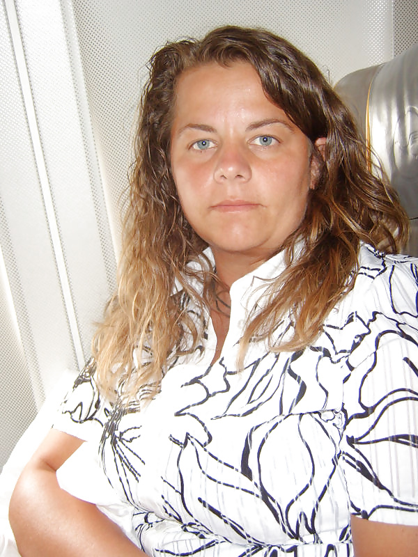 Eleftheria slut
 #31992626