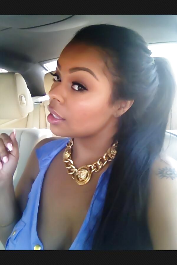 NUBIAN #23983617