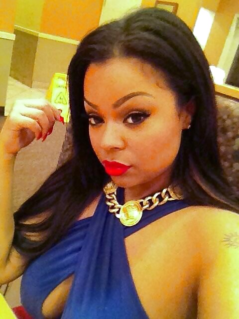 NUBIAN #23983623