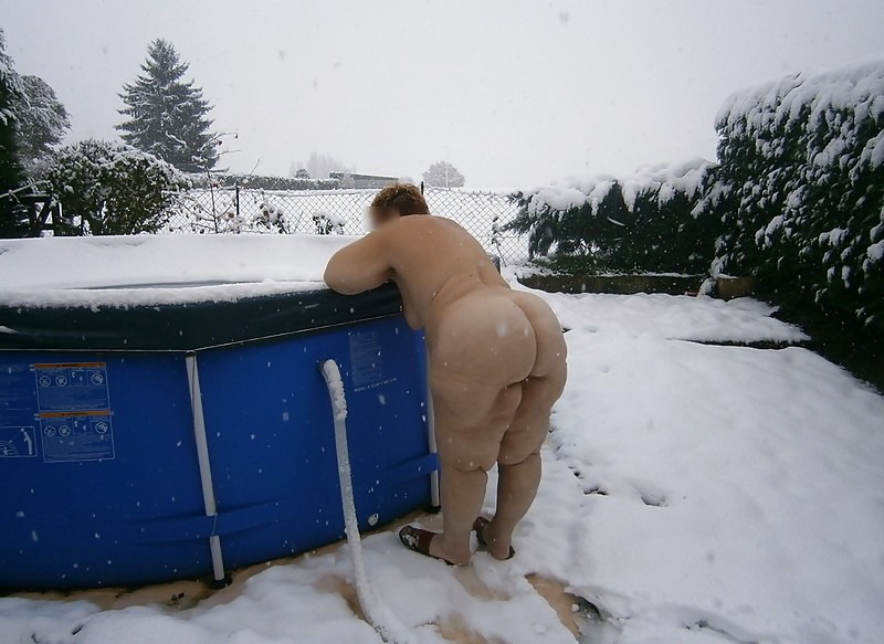 Naked in the snow #25251483