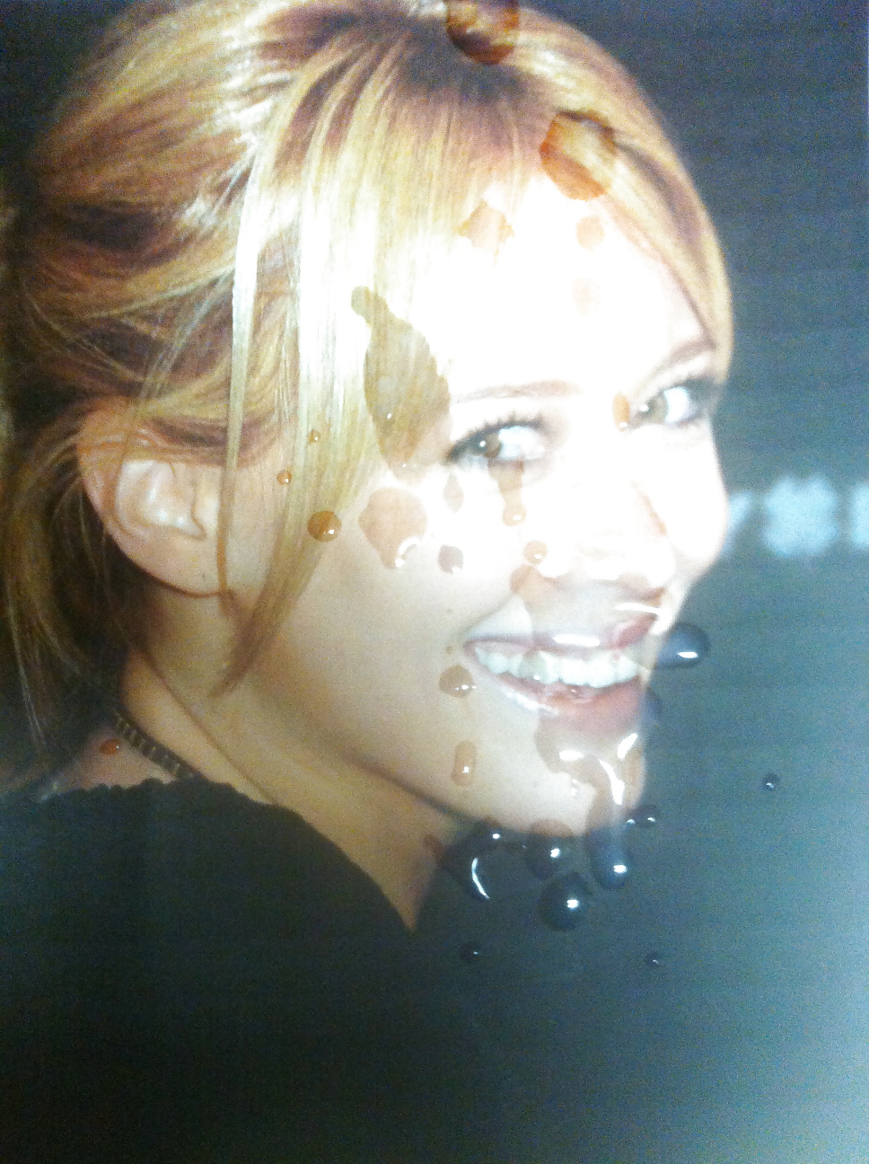 Hilary duff
 #36295652