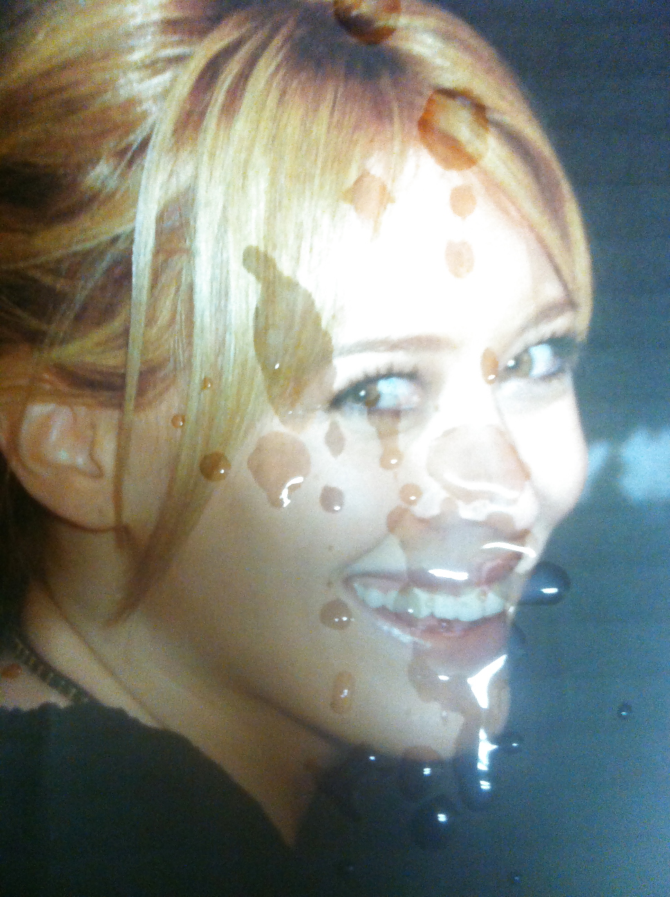 Hilary duff
 #36295657