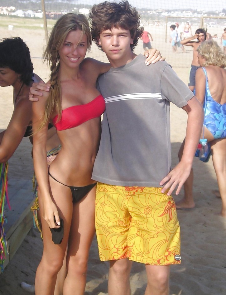 Joder con esa puta en bikini
 #37608525