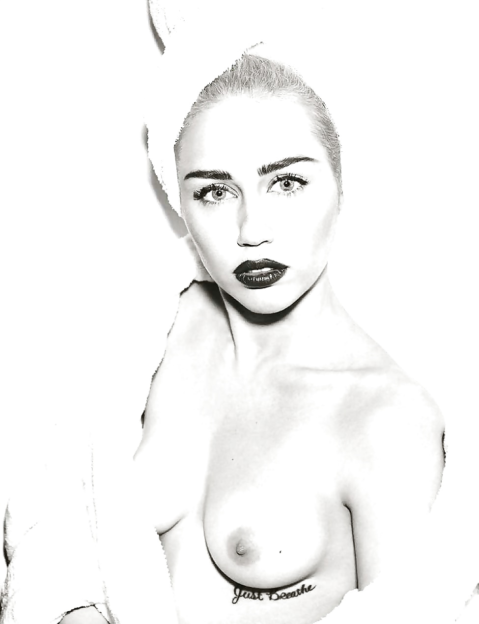 Miley cyrus
 #25906491