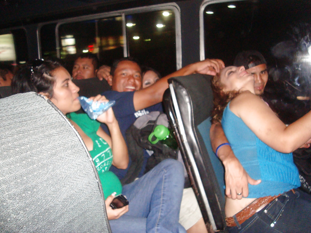 Puta en el bus #24364250