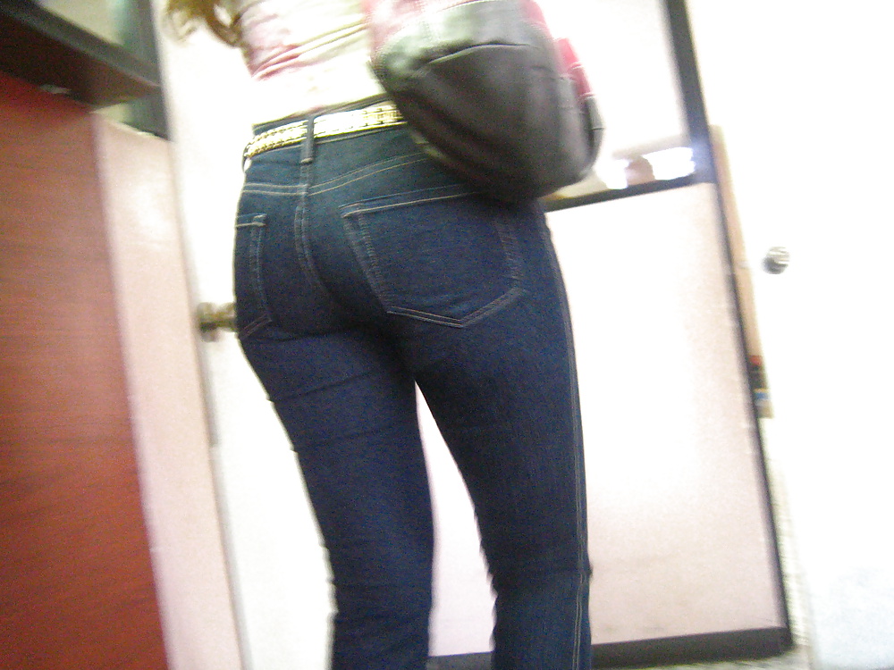 Tremendo trasero
 #32278341