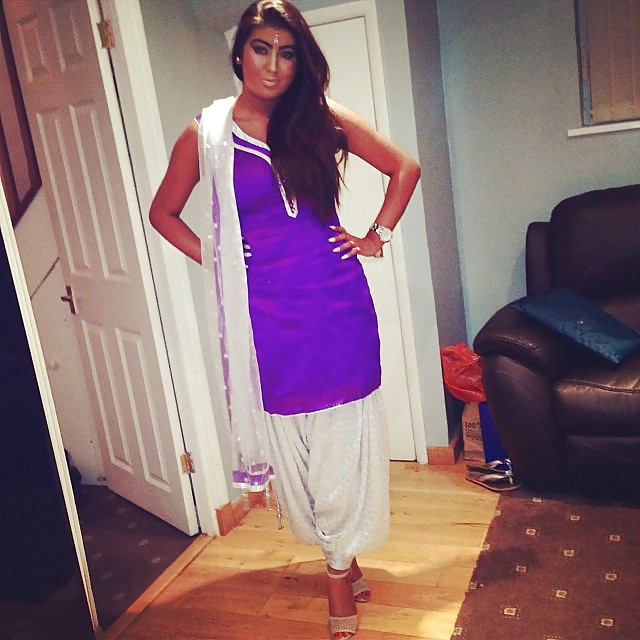 Sikh girl
 #26156390