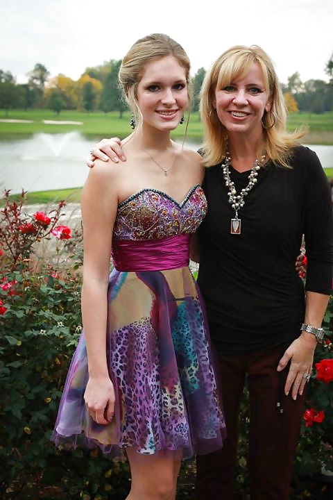 Mütter Und Ihre Daugters #27259649