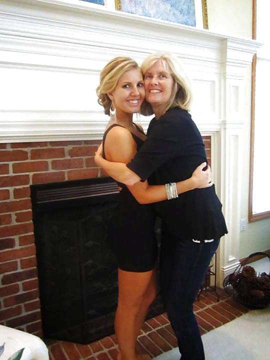 Mütter Und Ihre Daugters #27259655