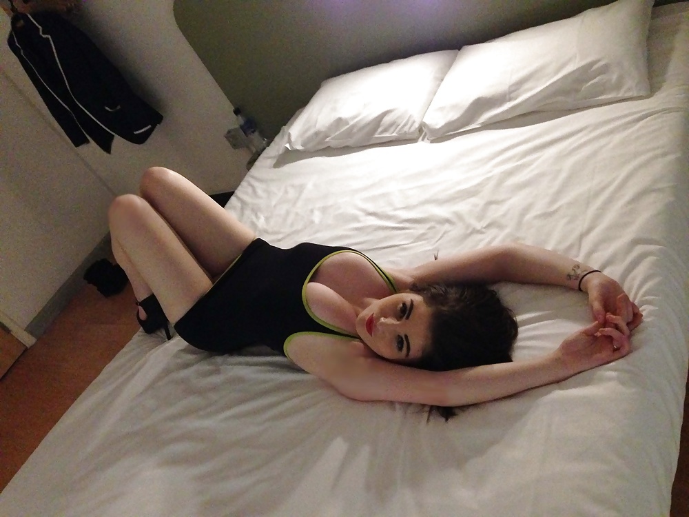 Soy una guarra gitana de Londres
 #39795345
