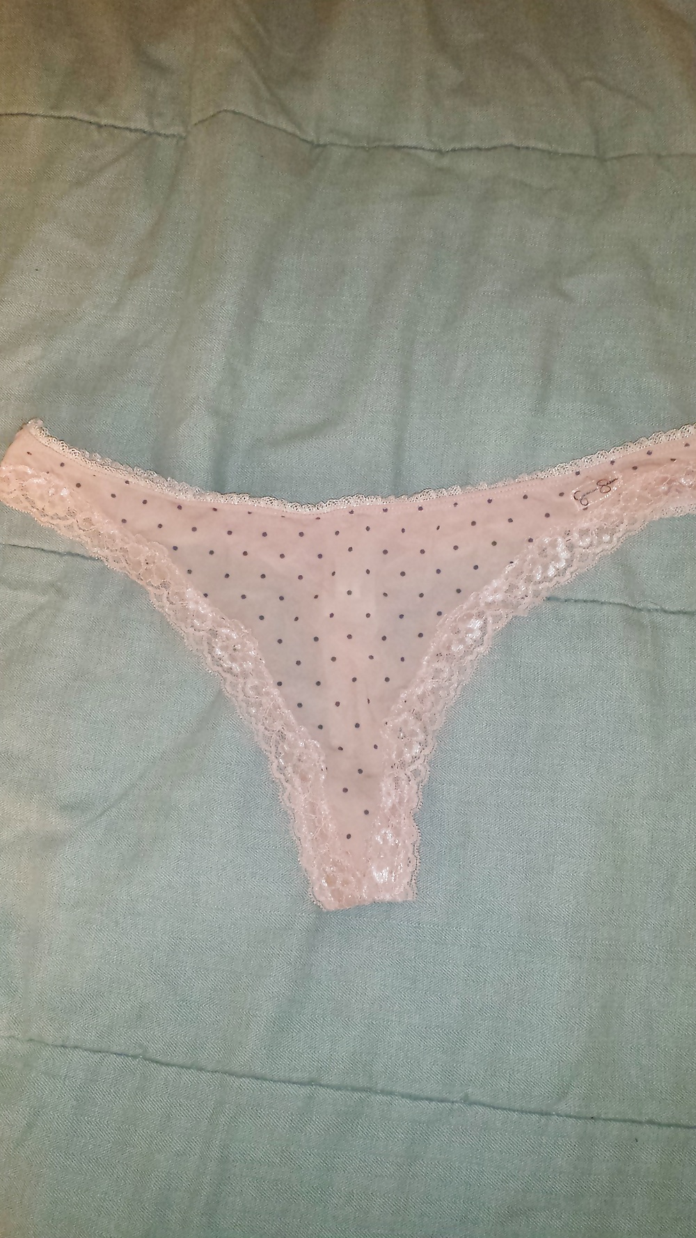 Tías bragas 
 #40213797