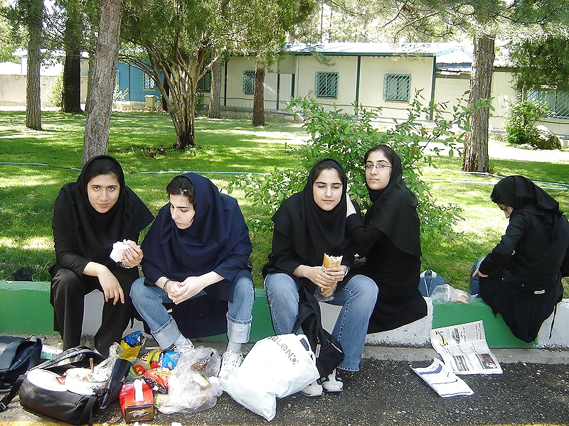 Hand Gepflückt Persisch Iranisch Babes #31074239