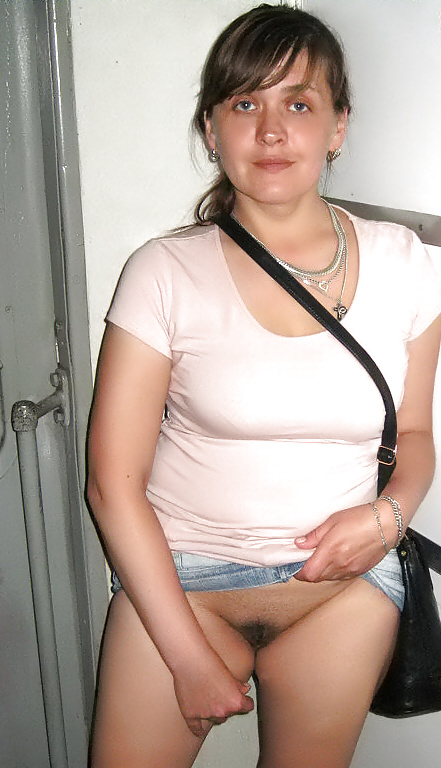 Chicas, tren, tranvía, metro 1
 #30905358