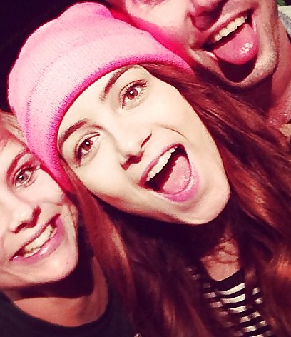 Dilara horuz 2
 #26349952