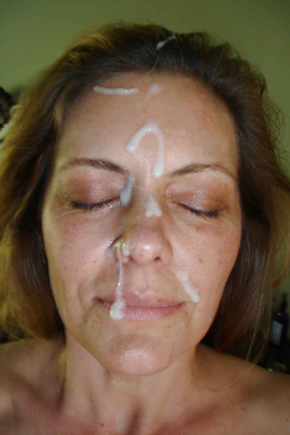 éjaculations Faciales Amateurs Indésirables #38994370