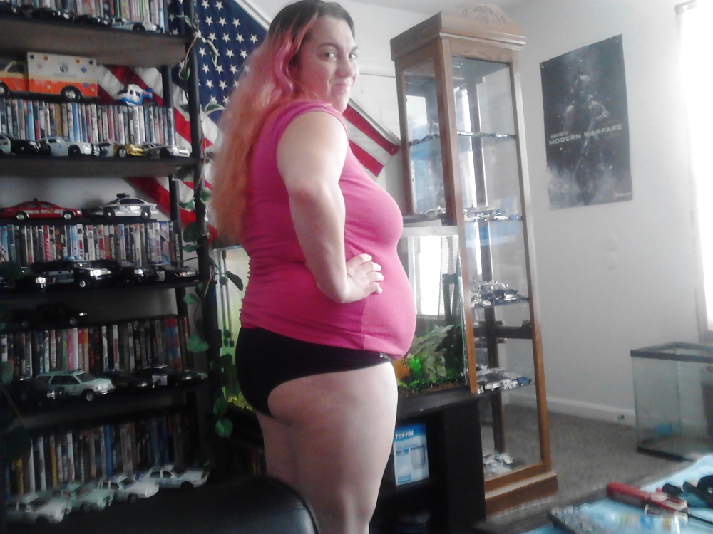 Yo chupando bbc y mirando caliente en mi ropa 
 #31929525