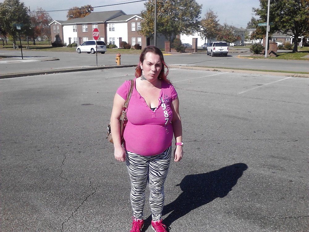 Yo chupando bbc y mirando caliente en mi ropa 
 #31929528