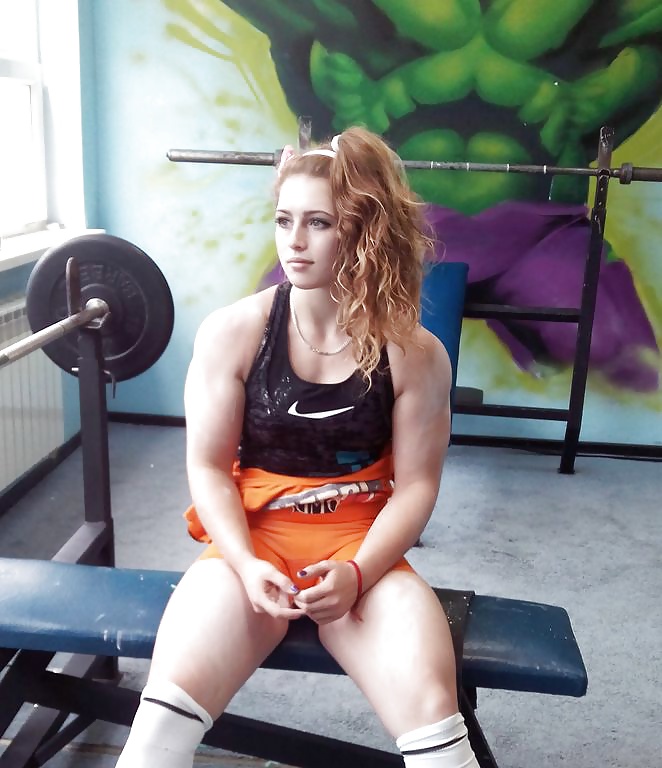Julia vins
 #27714607
