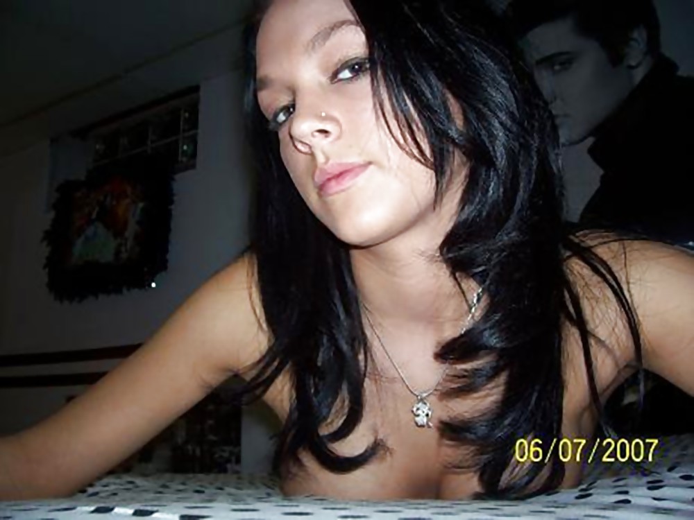 Pretty Amateur Teen Amanda #24602759