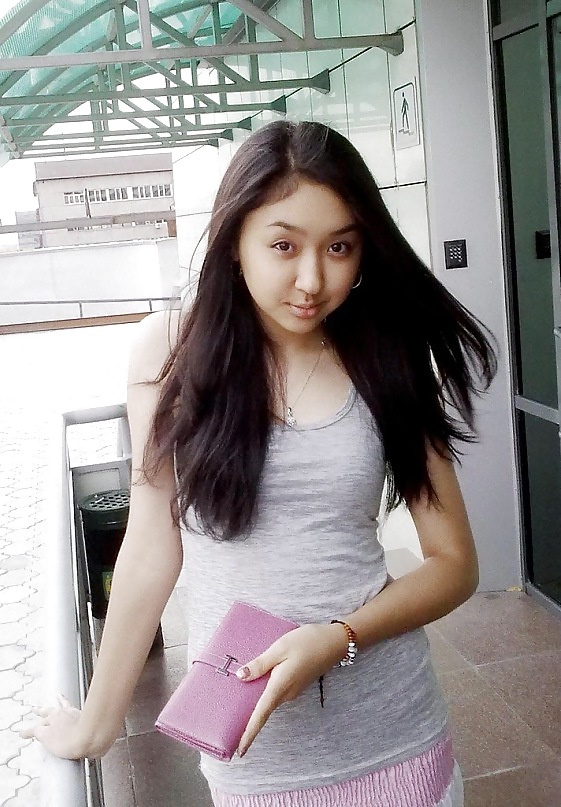 Dolci e sexy ragazze asiatiche kazake #14
 #25712424
