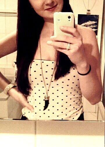 Meee random
 #24136454