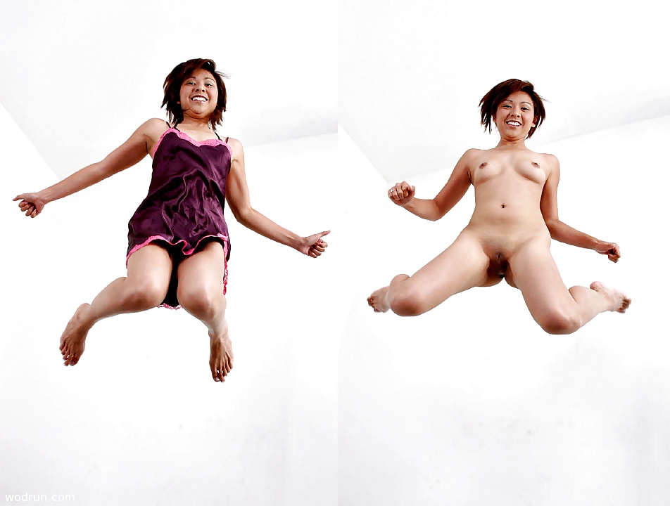 Mujer con poca ropa
 #24284800