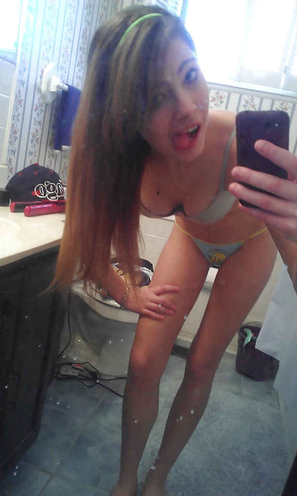 Pretty Jasmine Selfshots #34537091