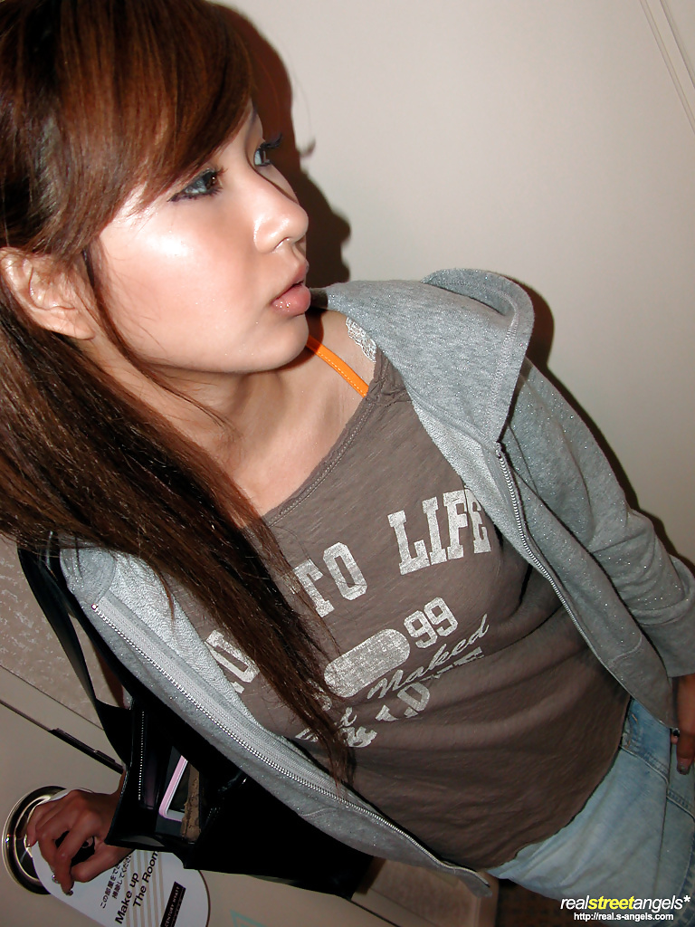 ランダムガール パート1
 #32342359