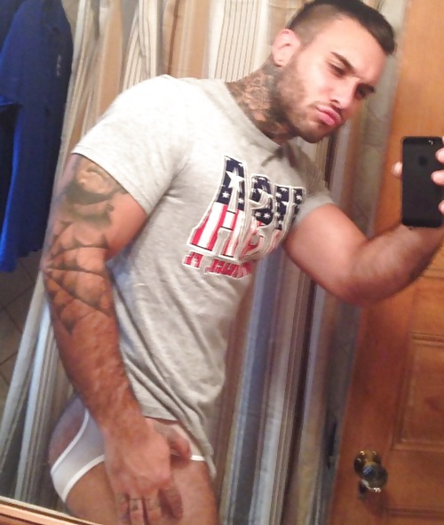 Selfies de hombres calientes 
 #39139173