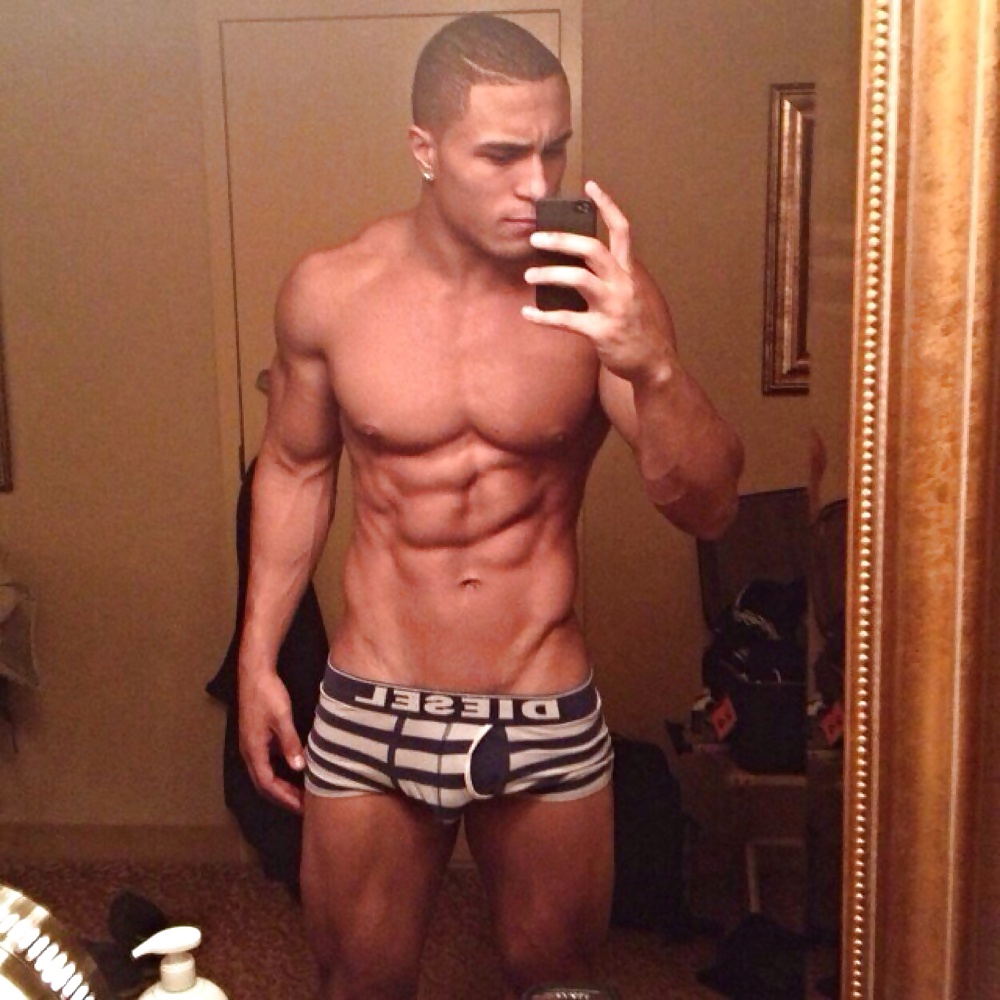 Selfies de hombres calientes 
 #39139797