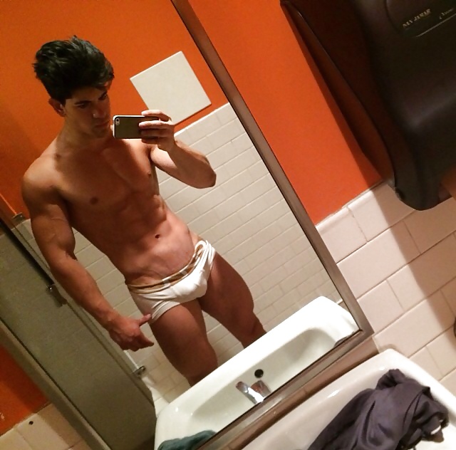 Selfies de hombres calientes 
 #39140482