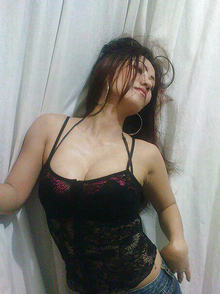 Yuli sulistia
 #28073809