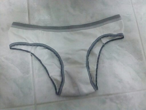 Los pantys de mi vecinas lisneth y jazmin perez
 #31350905