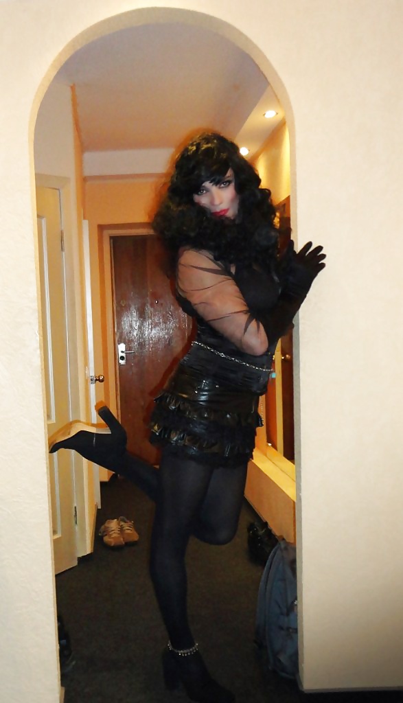 Travestis y travestis 21.11.2014
 #38555847